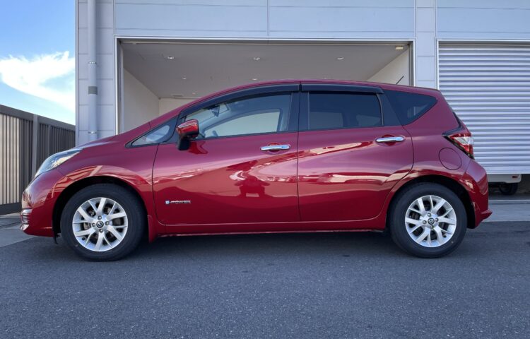 NISSAN NOTE Exterior