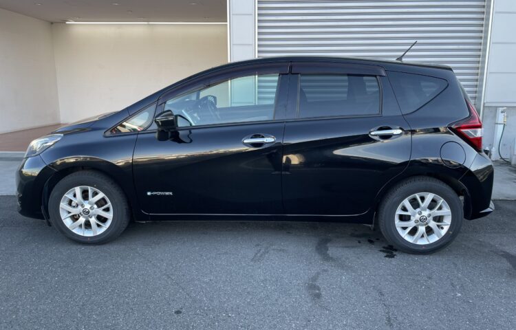 NISSAN NOTE Exterior