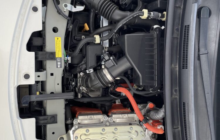 NISSAN NOTE Engineroom