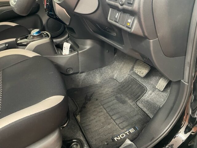 NISSAN NOTE FLOOR MAT